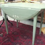 738 3308 DROP-LEAF TABLE